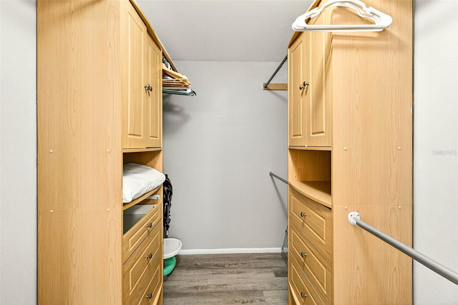 10050 84TH WAY, LARGO, FL — photo 36