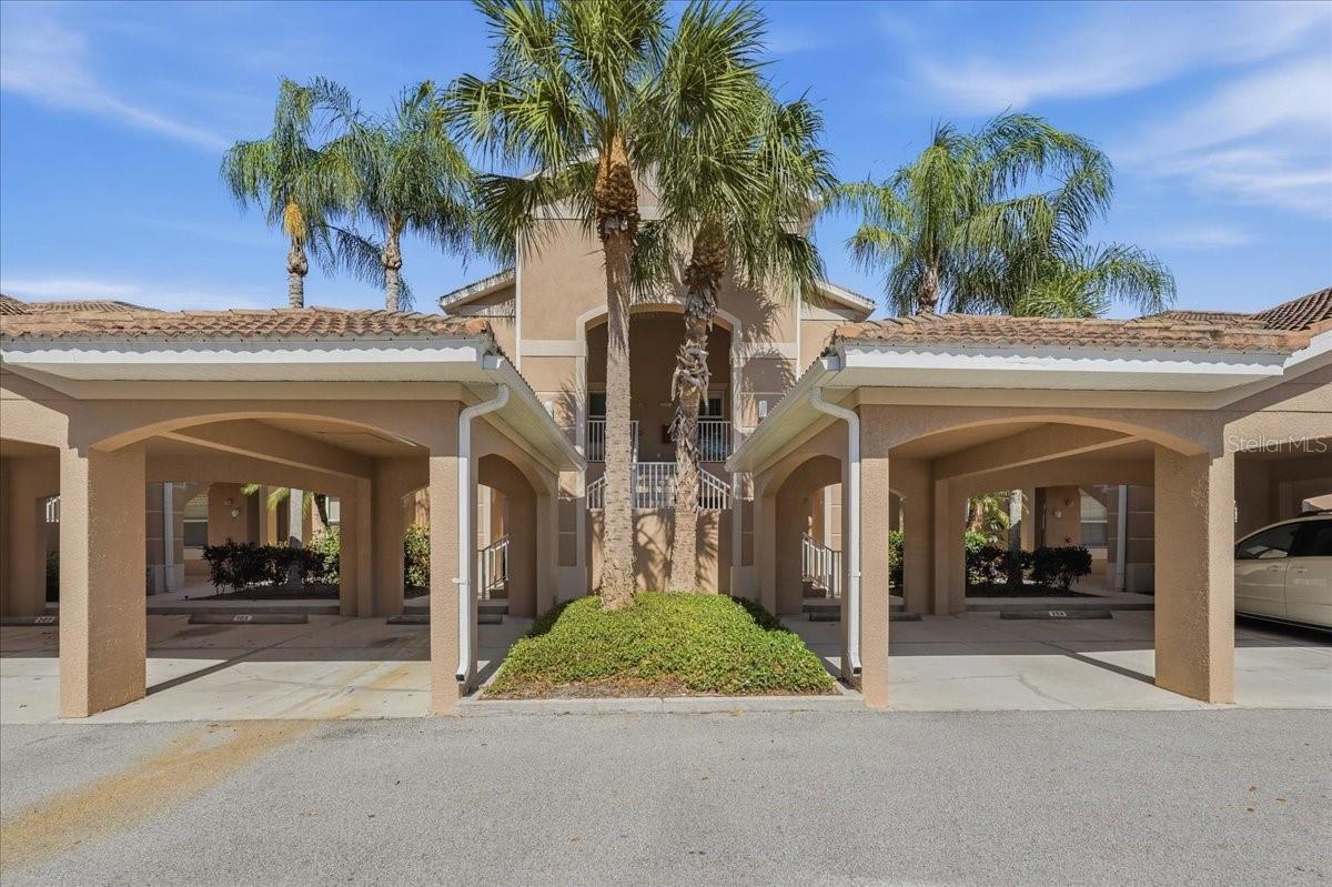 819 FAIRWAYCOVE LN #204, BRADENTON, FL