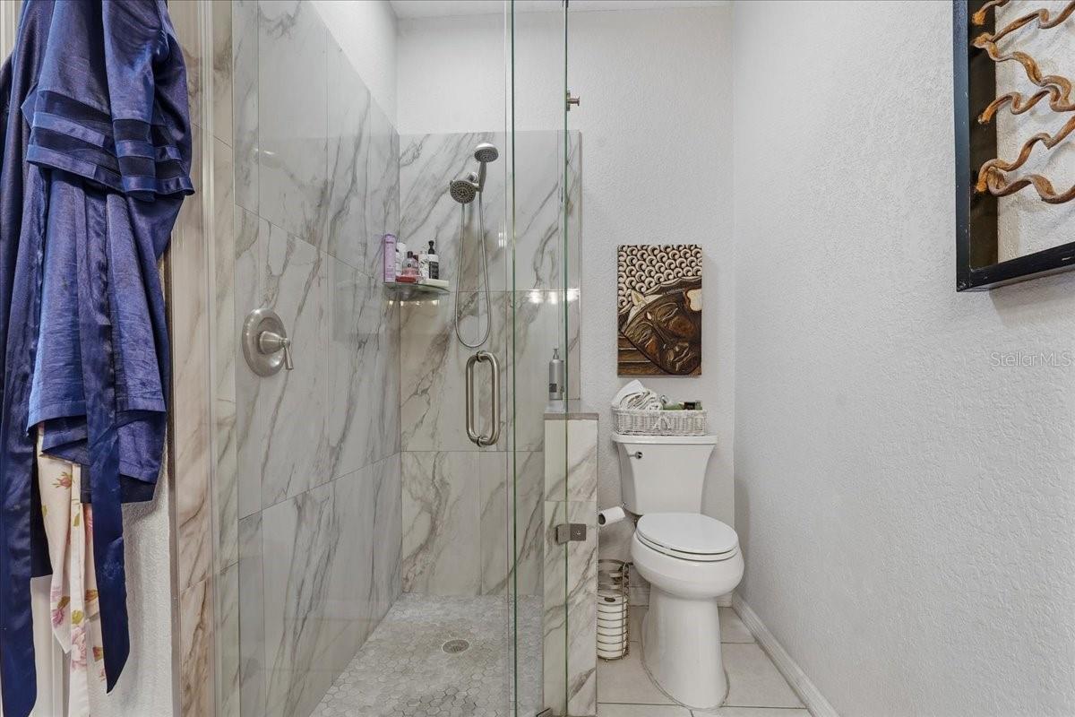 819 FAIRWAYCOVE LN #204, BRADENTON, FL — photo 14