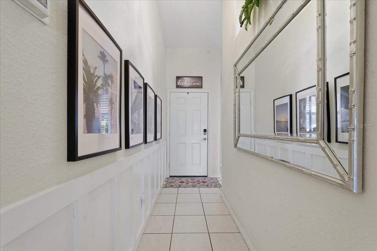 819 FAIRWAYCOVE LN #204, BRADENTON, FL — photo 19