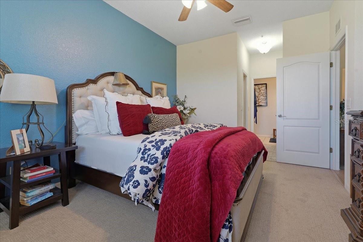 819 FAIRWAYCOVE LN #204, BRADENTON, FL — photo 26