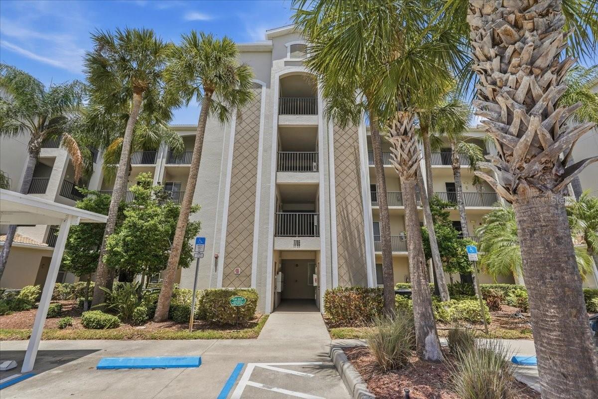 7705 GRAND ESTUARY TRL #305, BRADENTON, FL