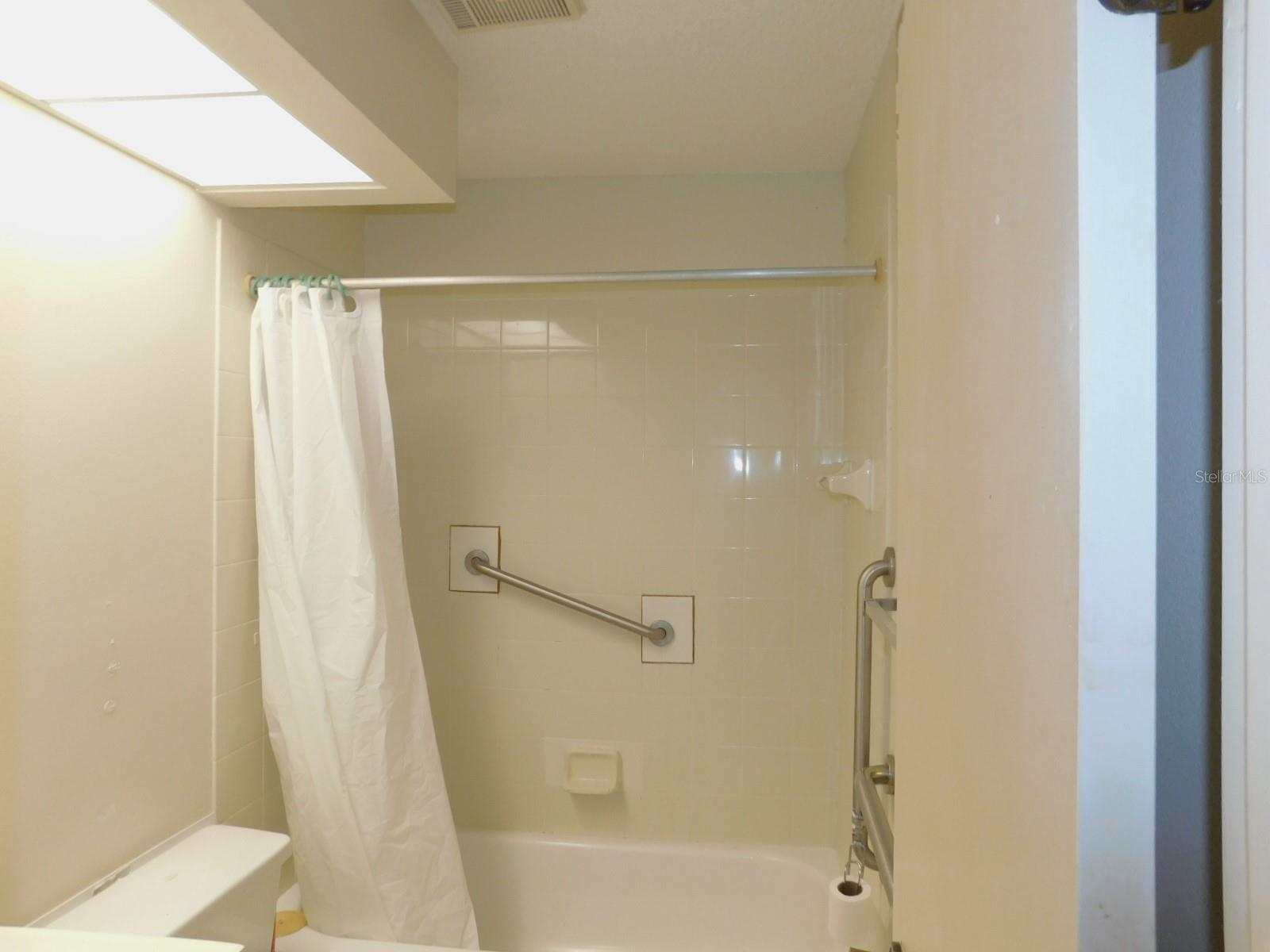 2496 ALHAMBRA CT, CLEARWATER, FL — photo 6