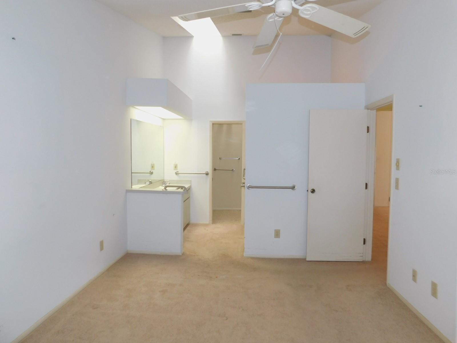 2496 ALHAMBRA CT, CLEARWATER, FL — photo 7