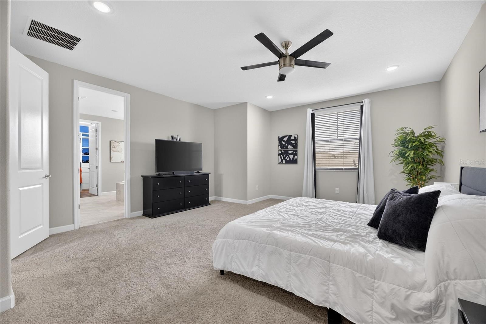 2905 HILLIARD DR, WESLEY CHAPEL, FL — photo 7