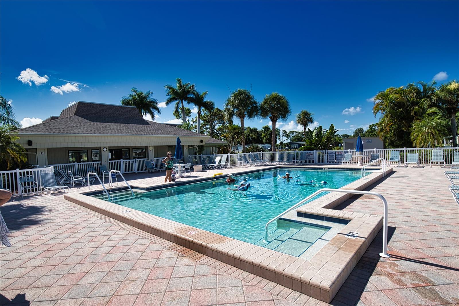 657 ALVARADO, NORTH PORT, FL — photo 18