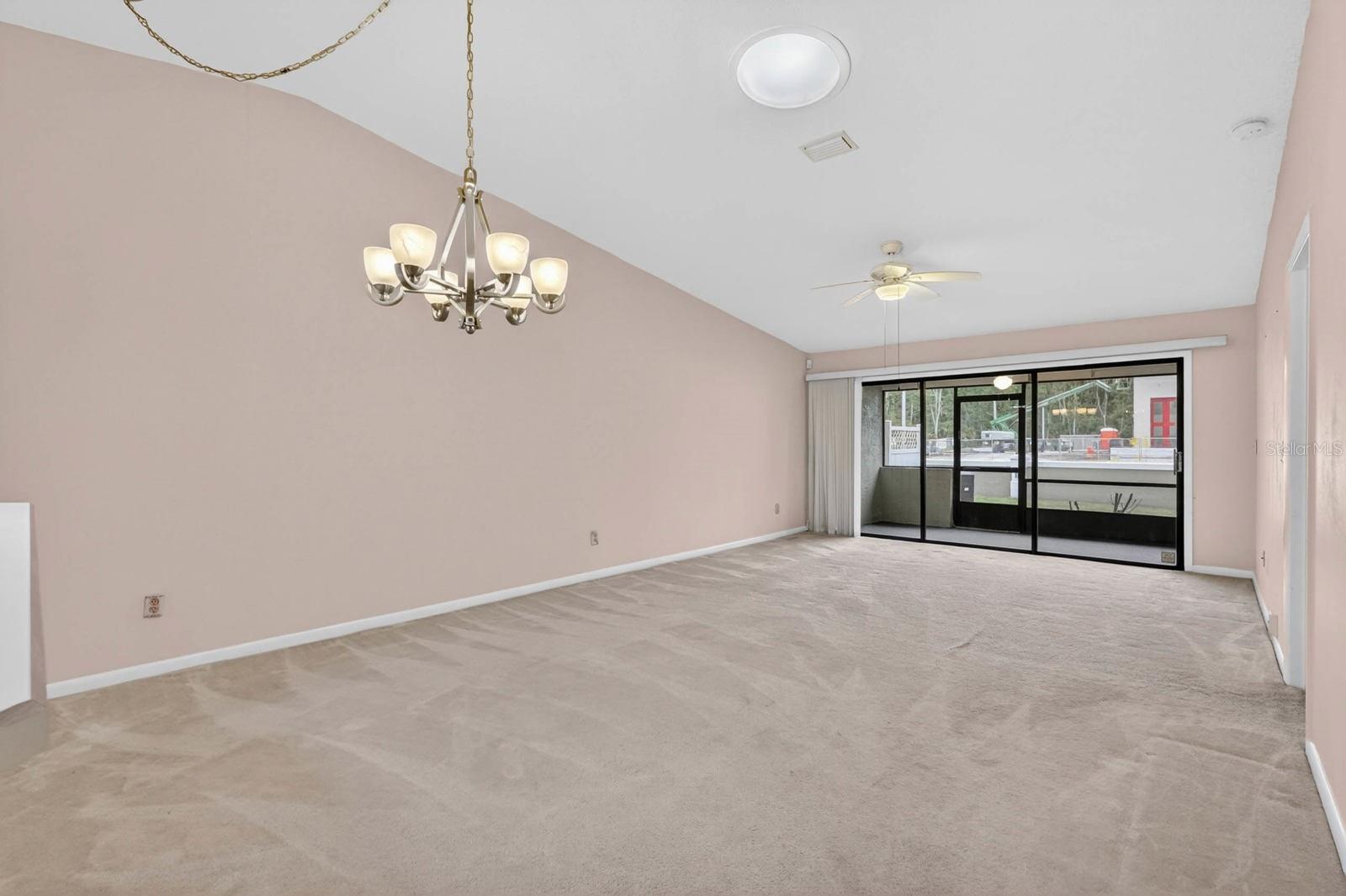 12 LAKE FOREST CIR N, PALM COAST, FL — photo 9