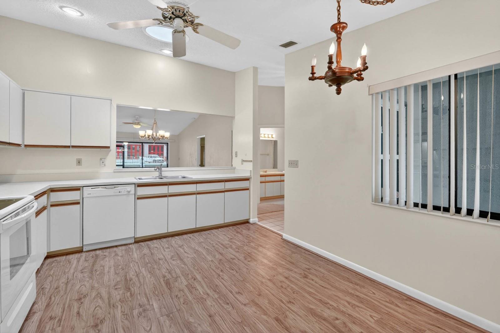 12 LAKE FOREST CIR N, PALM COAST, FL — photo 19