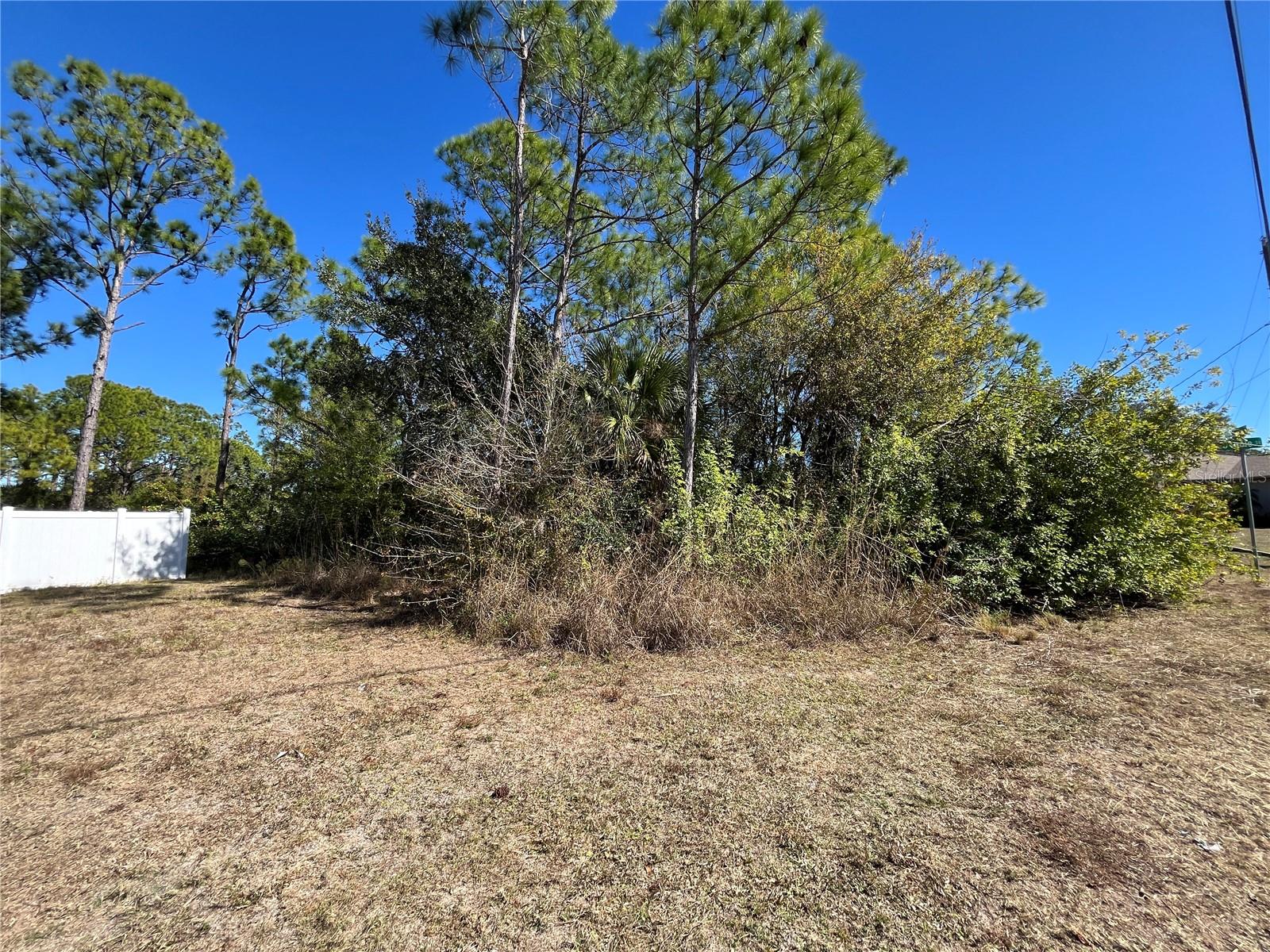 TAPLIN AVE, NORTH PORT, FL