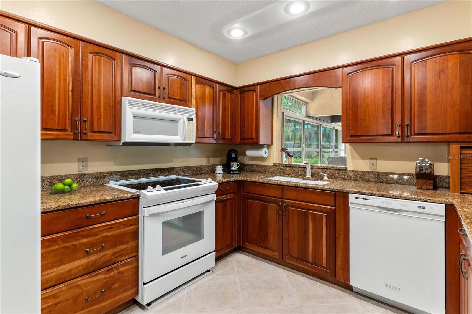 6400 SUNNYSIDE DR, LEESBURG, FL — photo 29