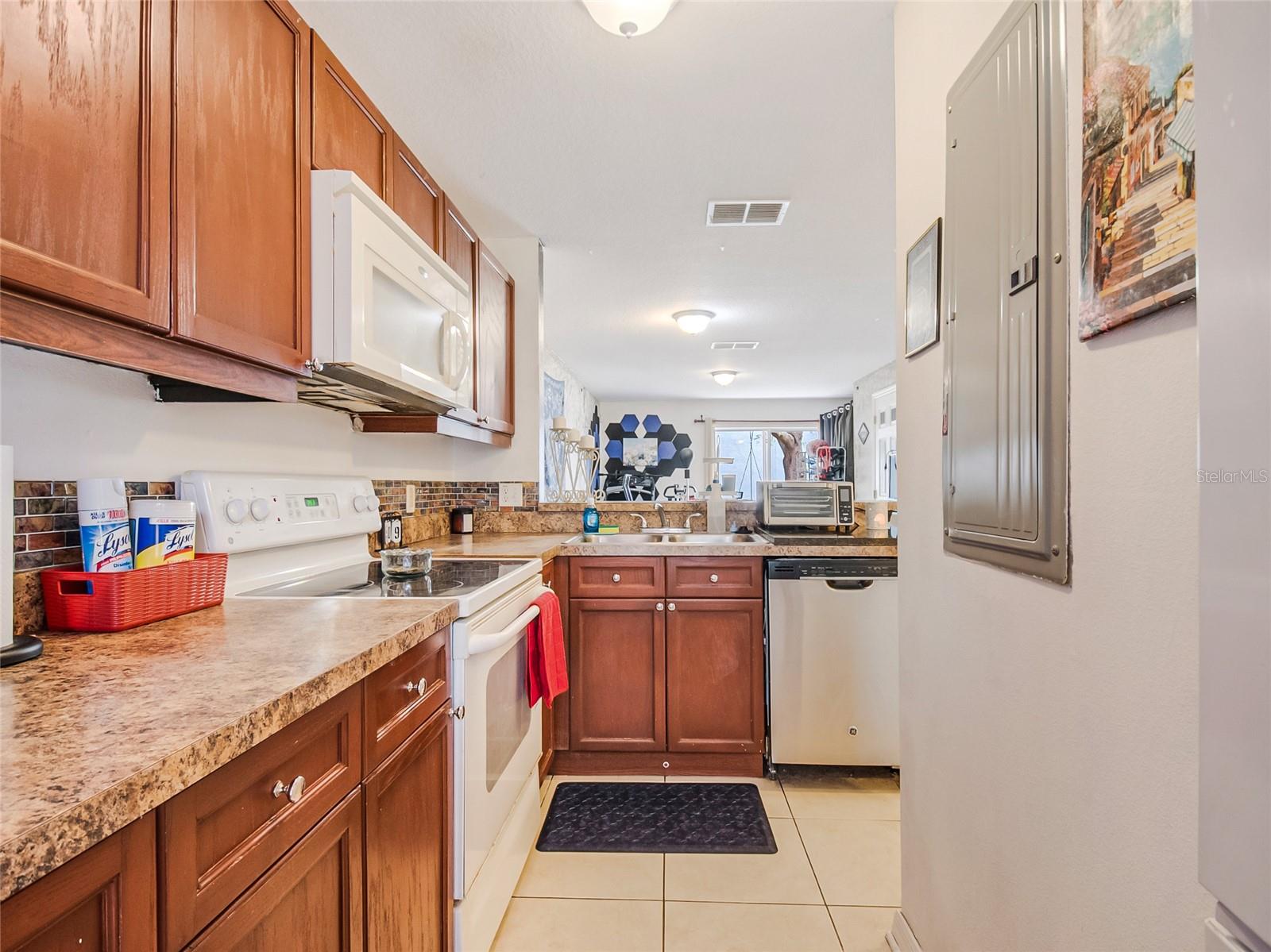 261 AUTUMN LN #3, KISSIMMEE, FL — photo 16