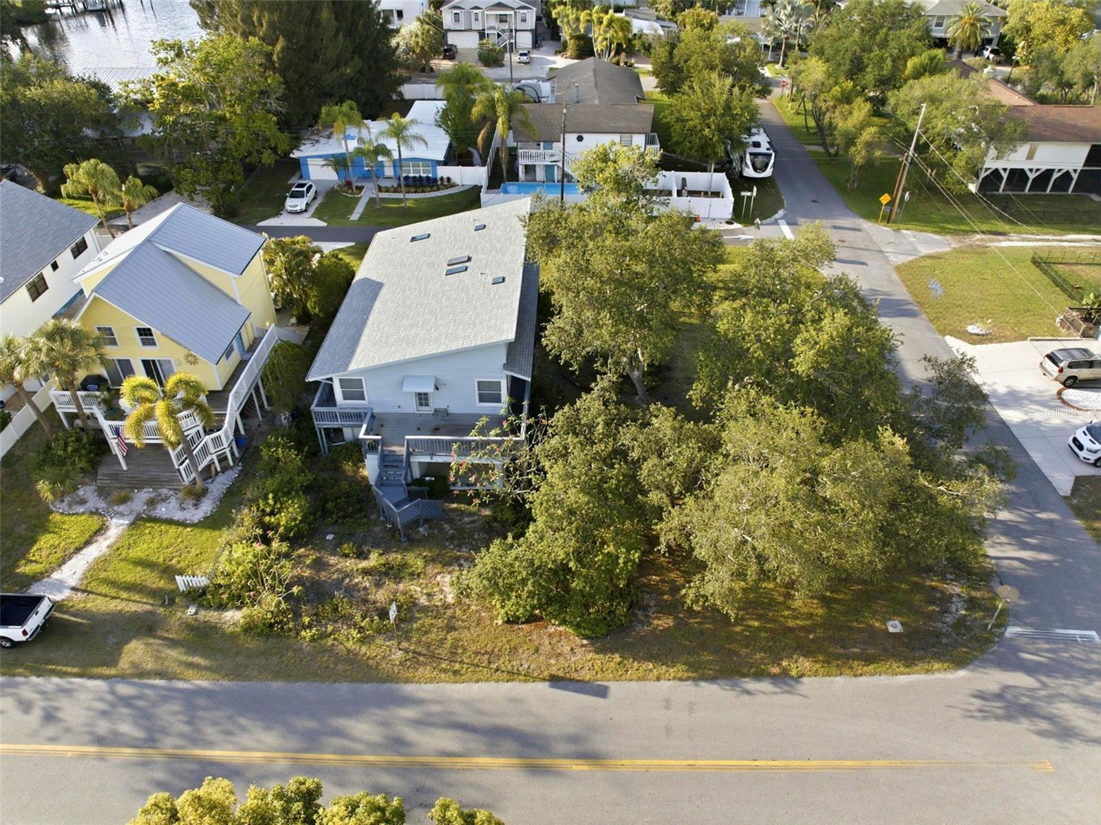 110 GEORGIA AVE. AVE, CRYSTAL BEACH, FL — photo 45