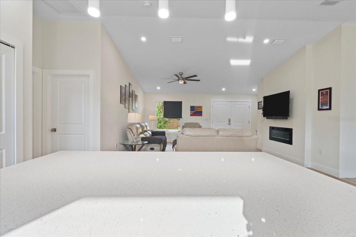 2405 VANCOUVER LN, NORTH PORT, FL — photo 14