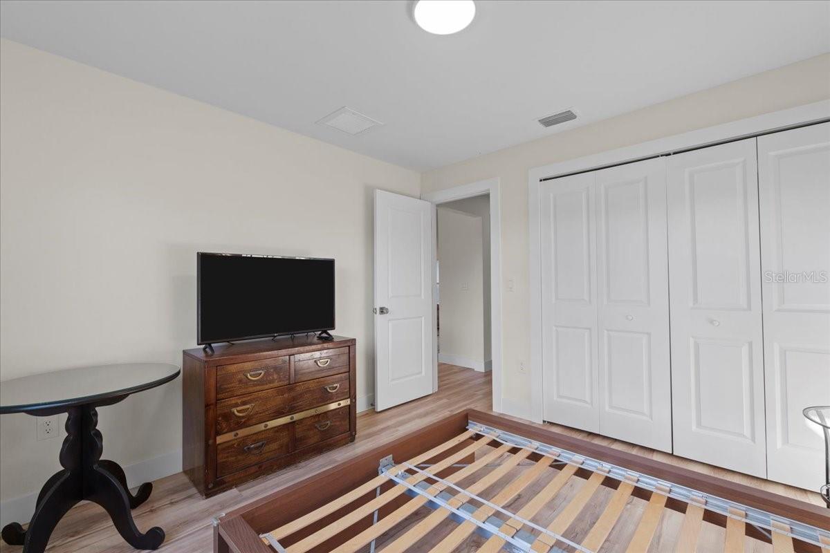 2405 VANCOUVER LN, NORTH PORT, FL — photo 22
