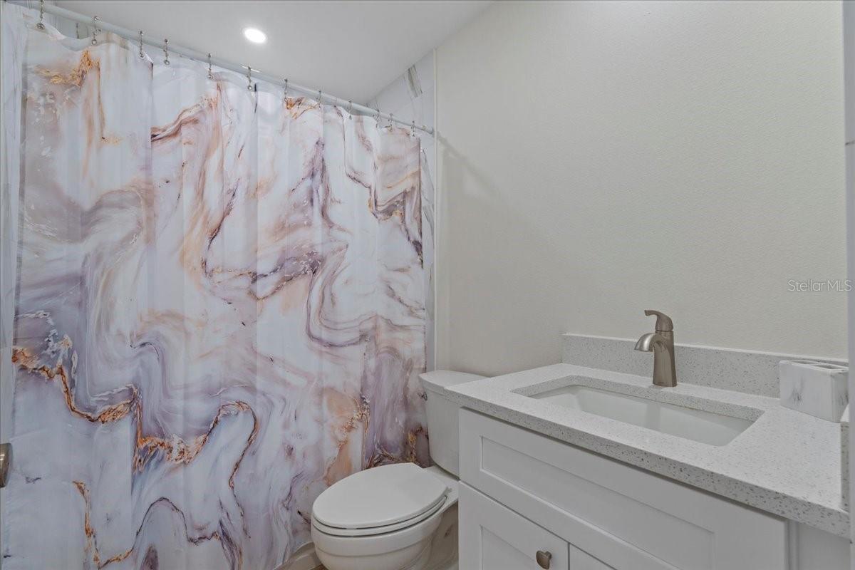 2405 VANCOUVER LN, NORTH PORT, FL — photo 23