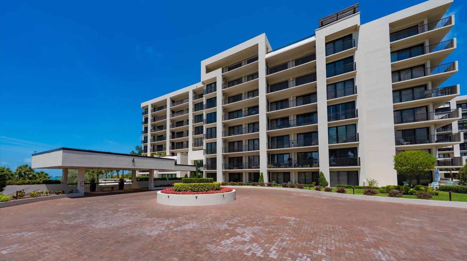 4 BELLEVIEW BLVD #503, BELLEAIR, FL — photo 2