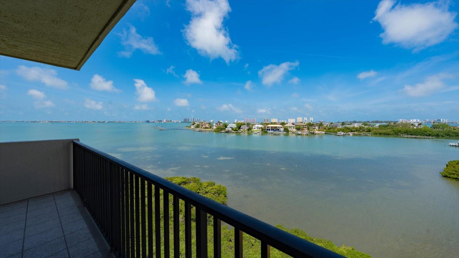 4 BELLEVIEW BLVD #503, BELLEAIR, FL — photo 21