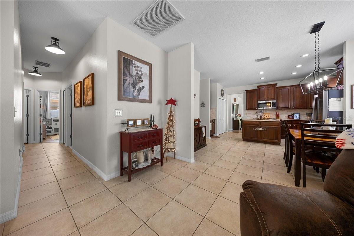 12044 COLONY LAKES BLVD, NEW PORT RICHEY, FL — photo 9