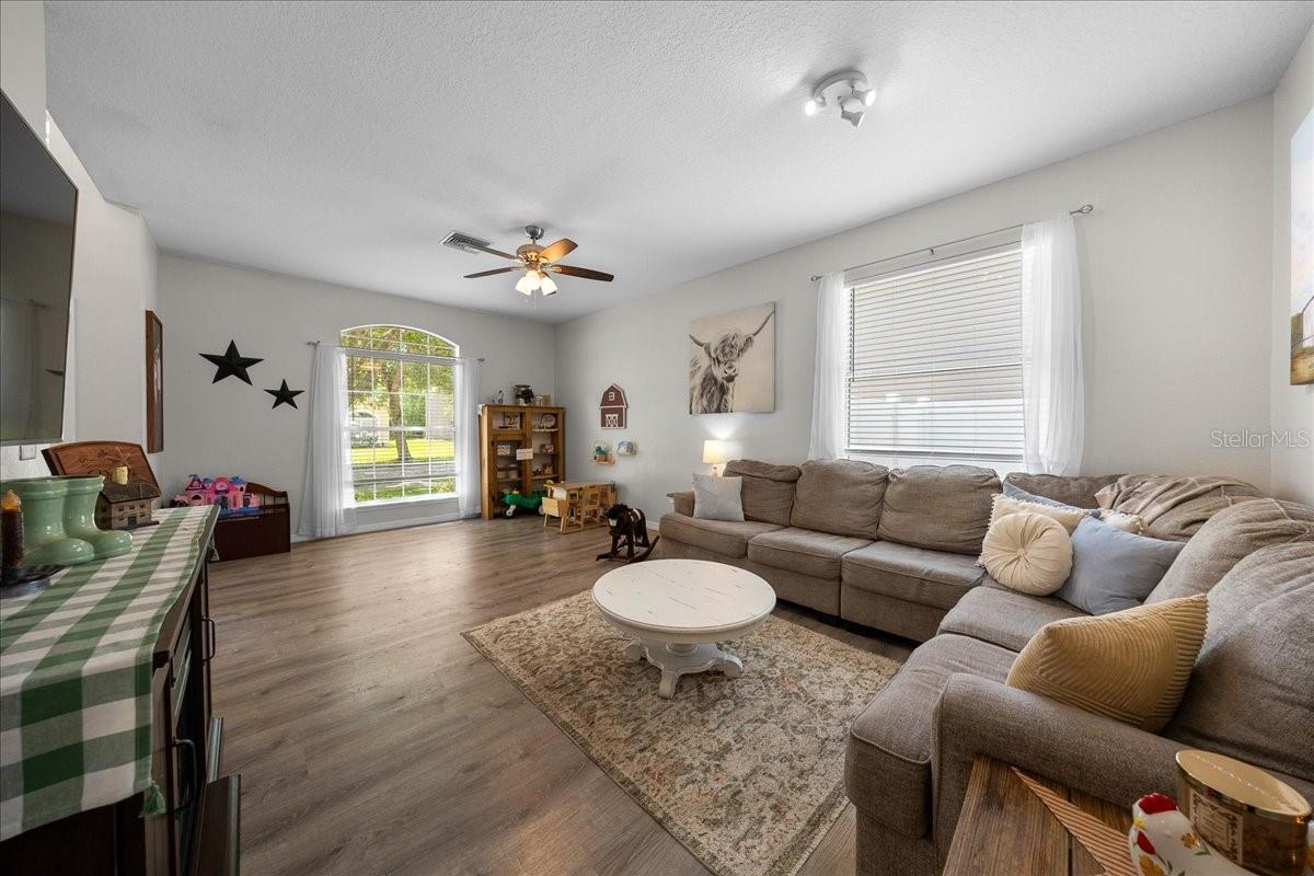 12044 COLONY LAKES BLVD, NEW PORT RICHEY, FL — photo 14