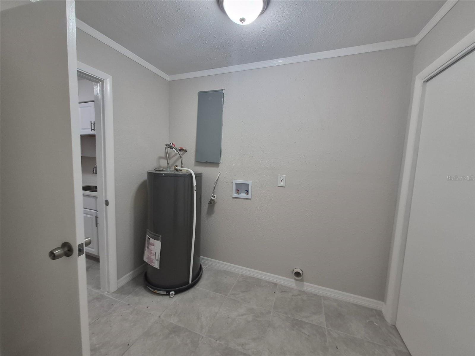 15 N WASHINGTON ST, BEVERLY HILLS, FL — photo 7