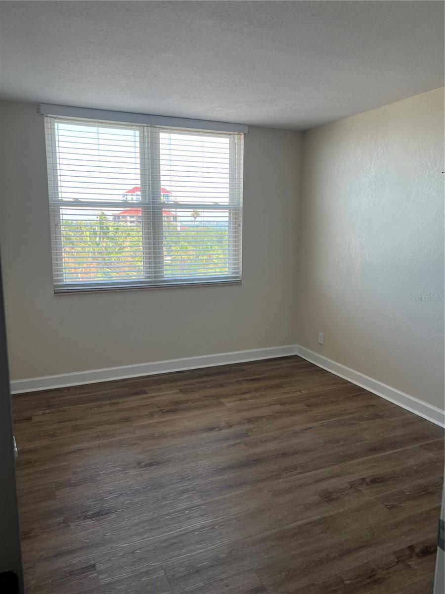 5701 BAHIA DEL MAR CIR #508, ST PETERSBURG, FL — photo 11