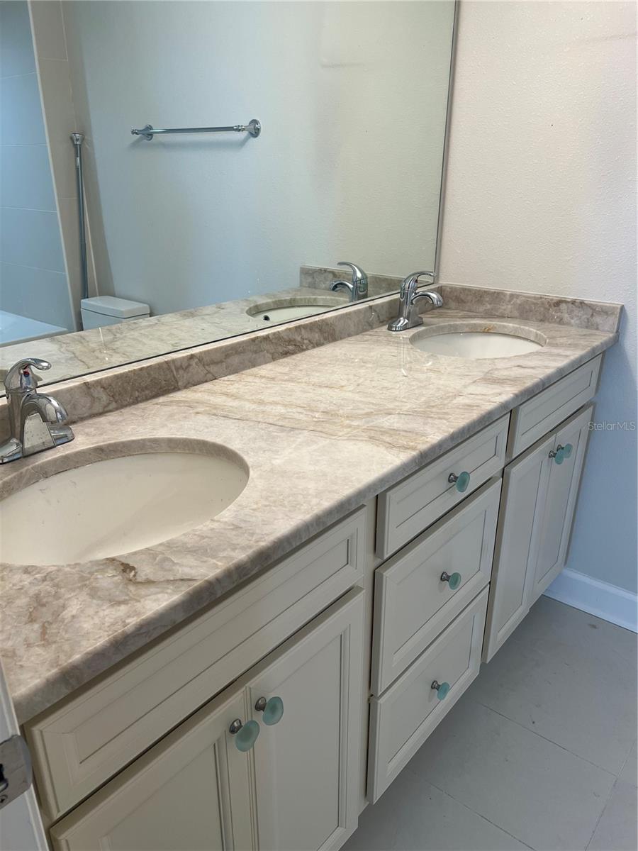 5701 BAHIA DEL MAR CIR #508, ST PETERSBURG, FL — photo 12