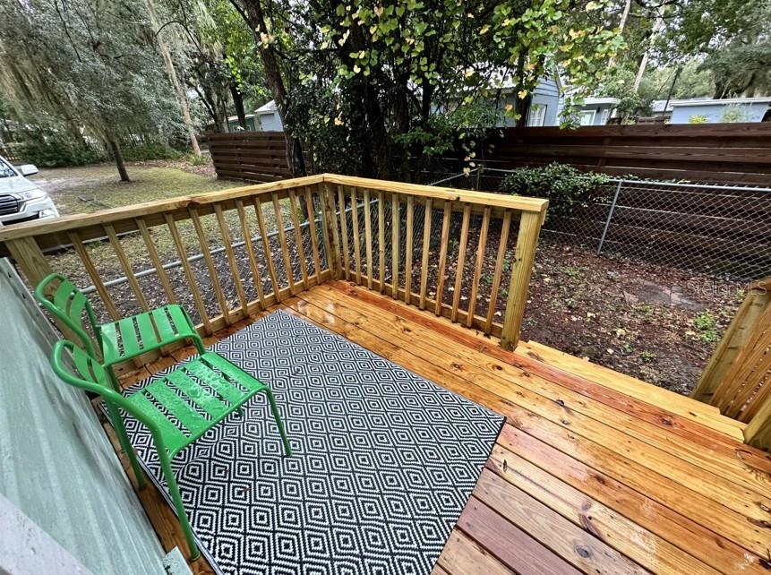 725 NE 5TH AVE, GAINESVILLE, FL — photo 9