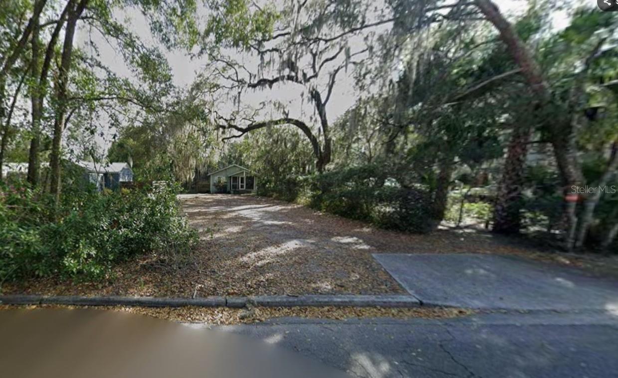 725 NE 5TH AVE, GAINESVILLE, FL — photo 14