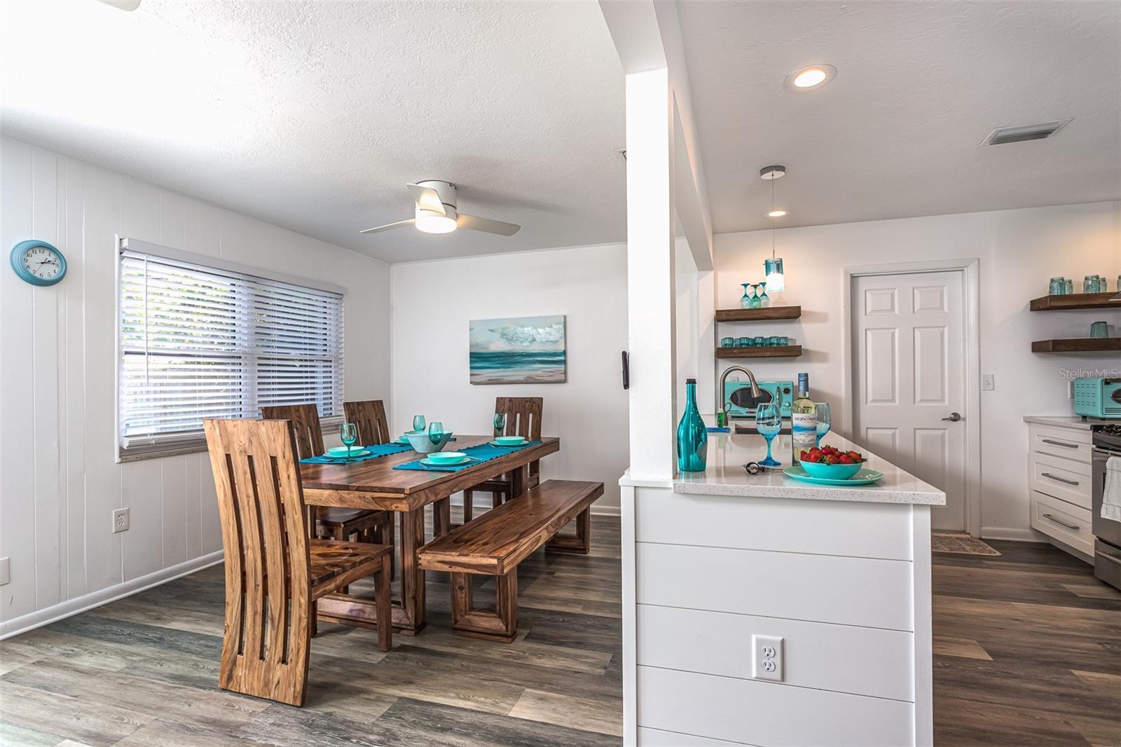 2572 JEFFERSON CIR, SARASOTA, FL — photo 20