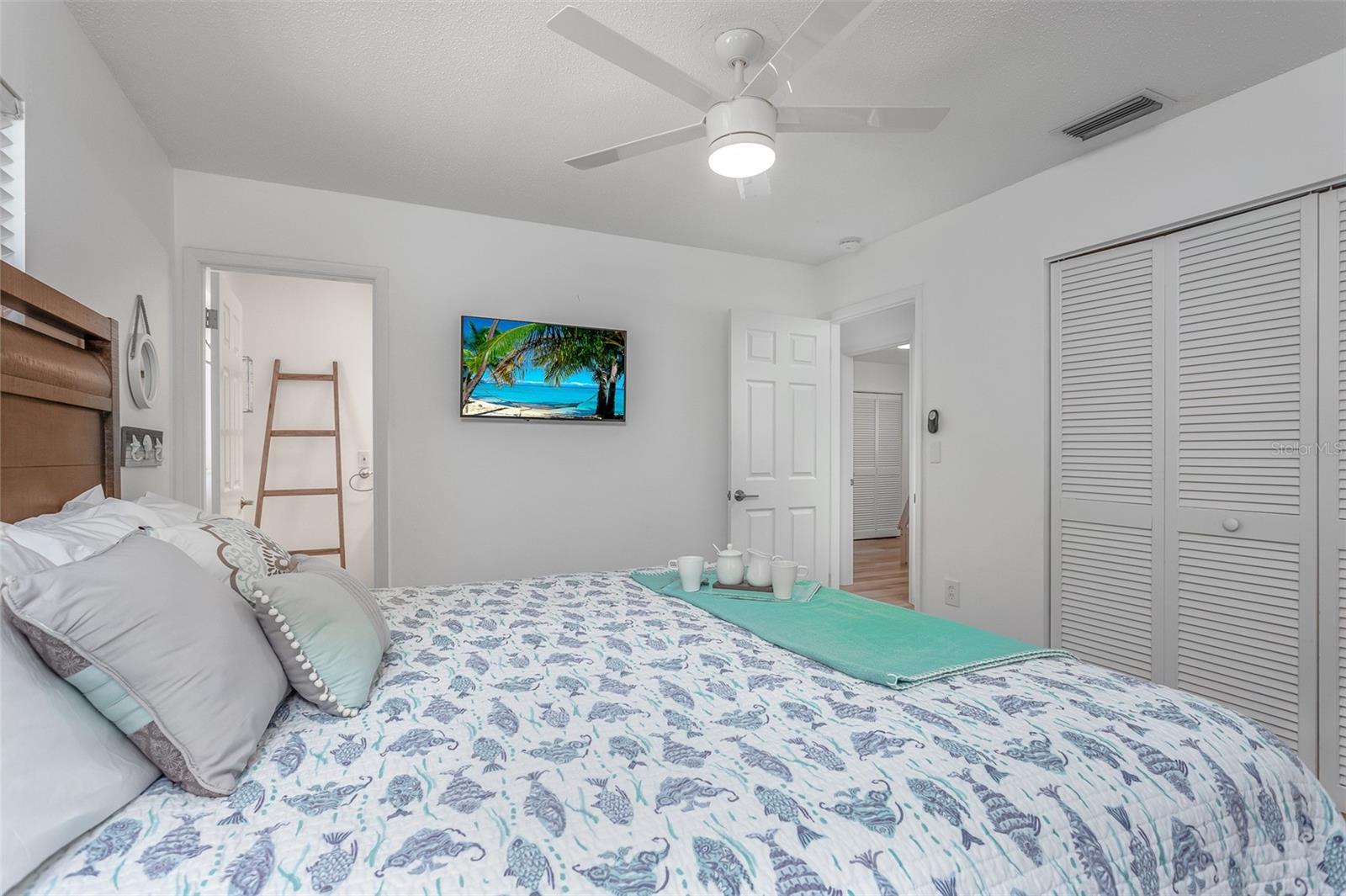 2572 JEFFERSON CIR, SARASOTA, FL — photo 32