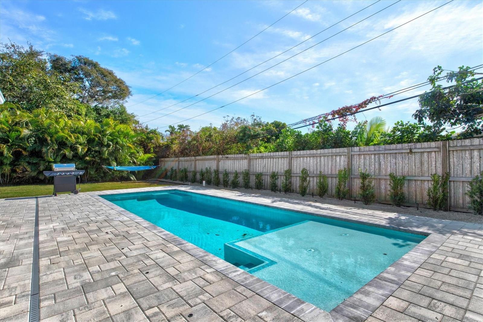 2572 JEFFERSON CIR, SARASOTA, FL — photo 48
