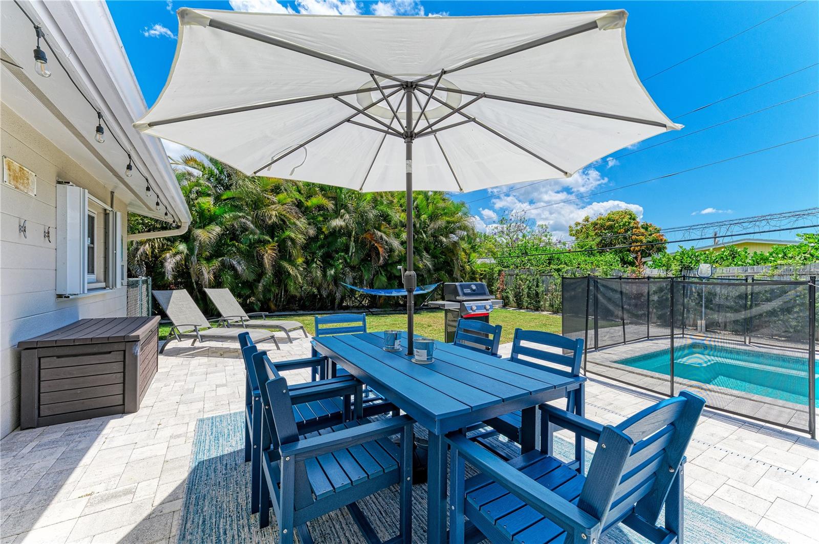 2572 JEFFERSON CIR, SARASOTA, FL — photo 57