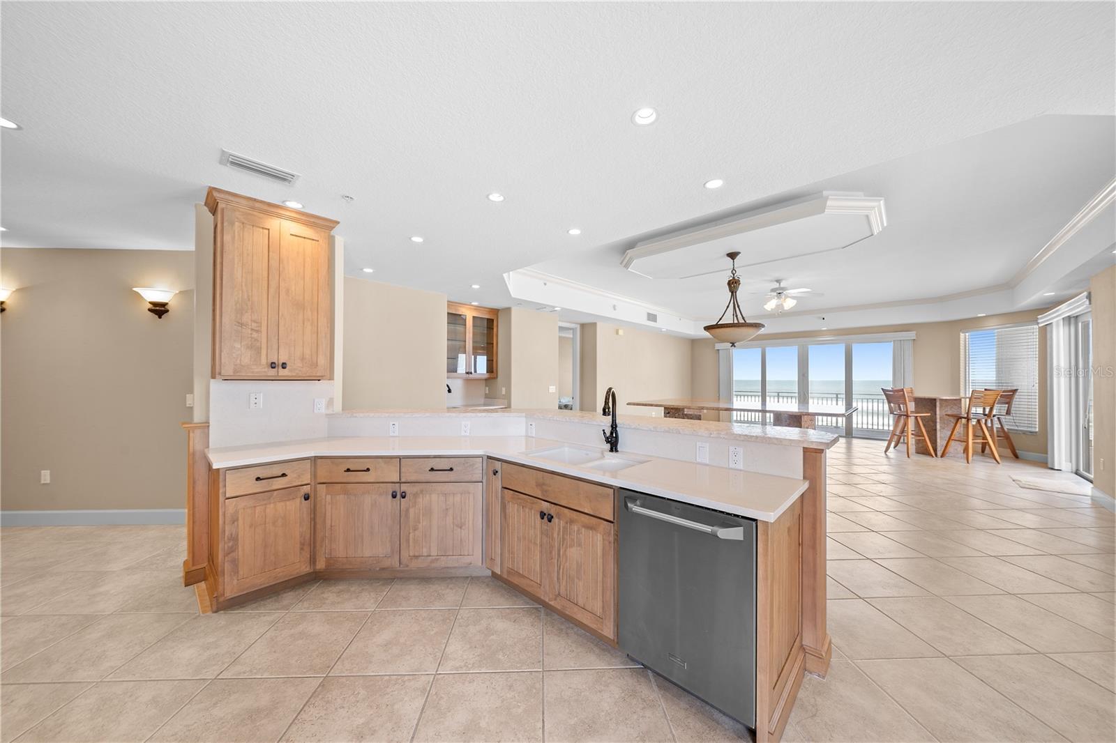 2855 S ATLANTIC AVE #201, DAYTONA BEACH, FL — photo 33