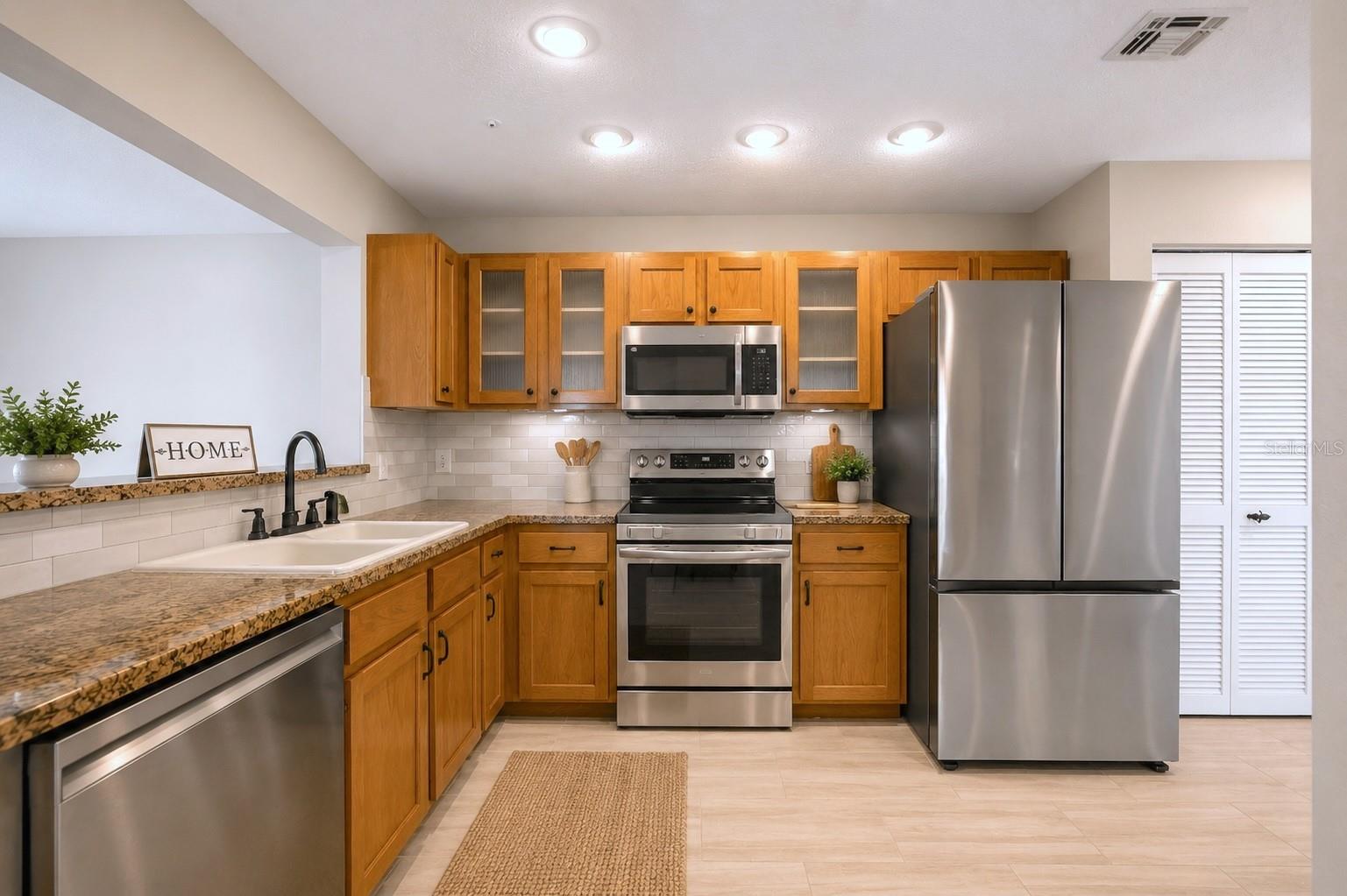 641 MAPLE OAK CIR #101, ALTAMONTE SPRINGS, FL — photo 4