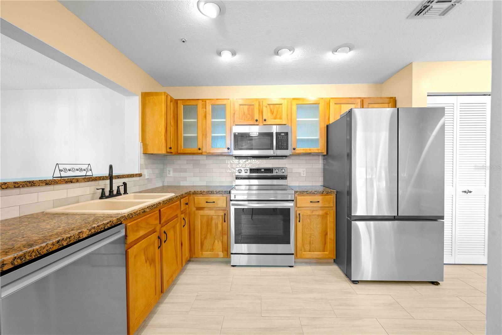 641 MAPLE OAK CIR #101, ALTAMONTE SPRINGS, FL — photo 38