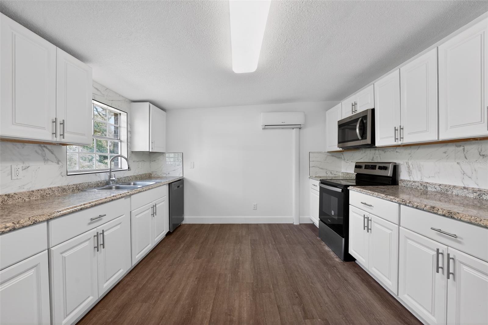 219 N EAST AVE, PANAMA CITY, FL — photo 13