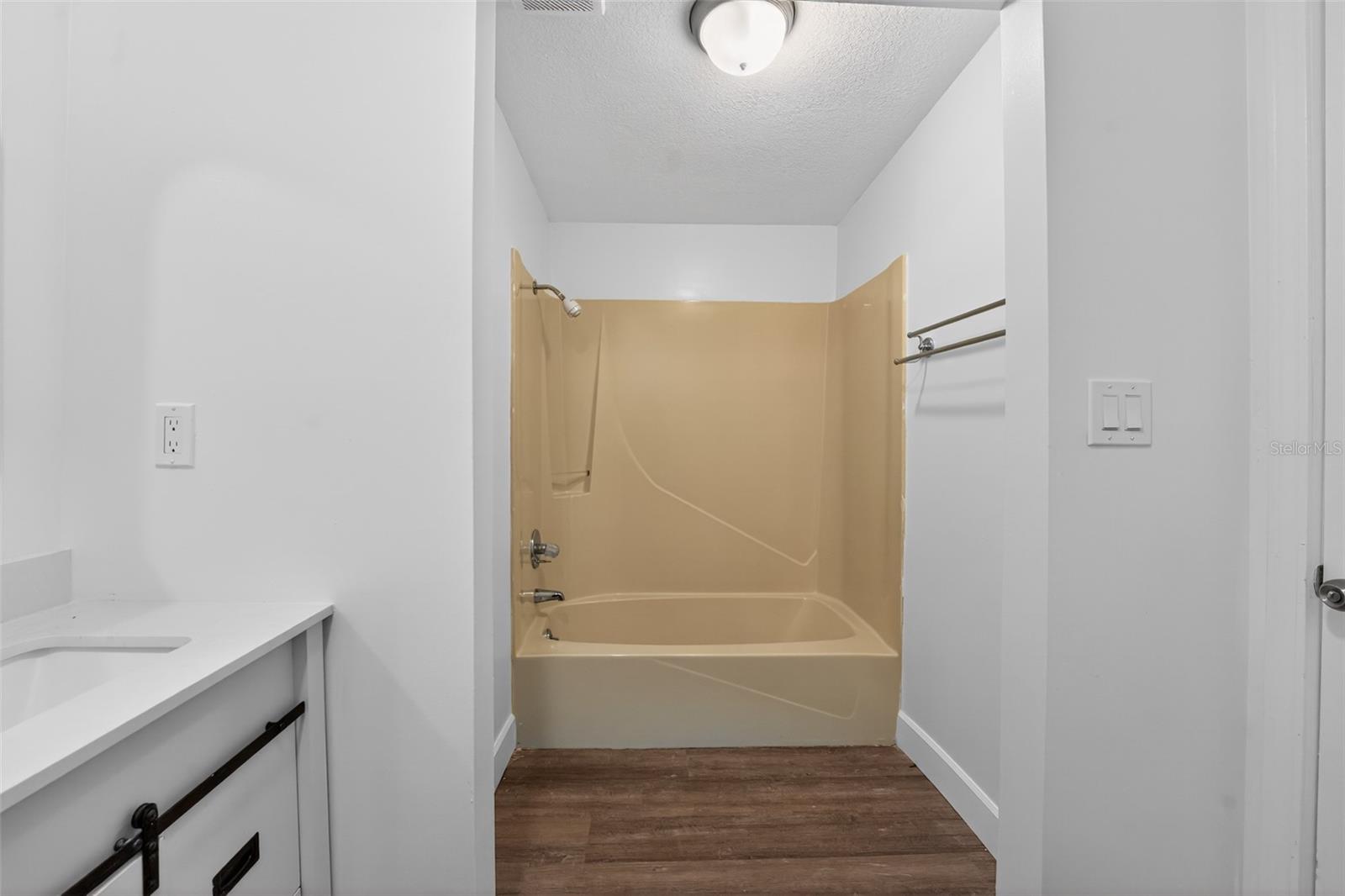219 N EAST AVE, PANAMA CITY, FL — photo 28