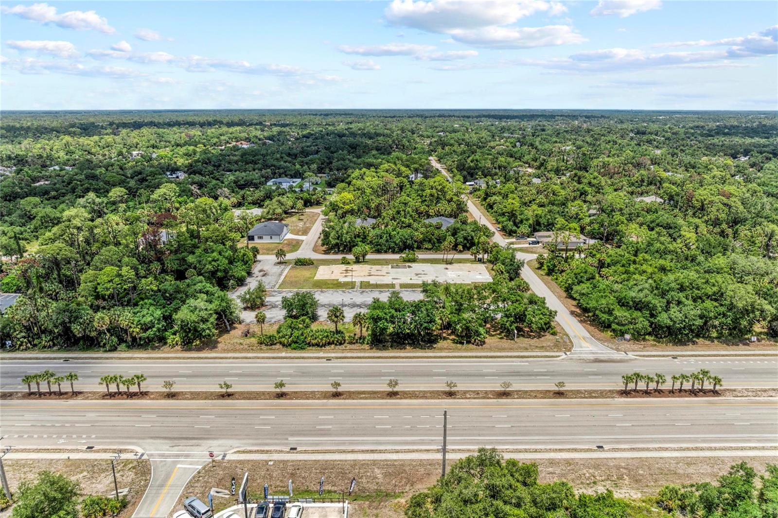 640 TAMIAMI TRL, PORT CHARLOTTE, FL — photo 17