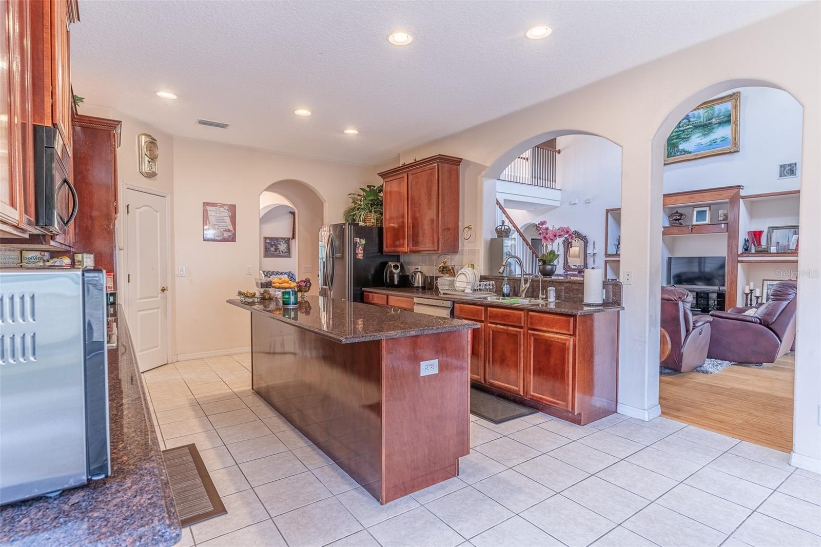 915 HICKORY FORK DR, SEFFNER, FL — photo 12