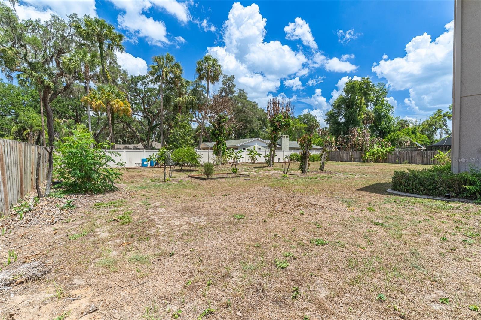 915 HICKORY FORK DR, SEFFNER, FL — photo 32