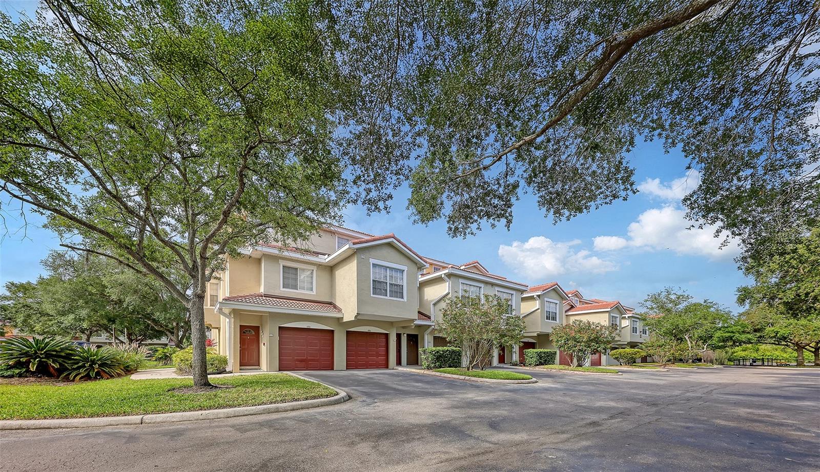 5001 BARALDI CIR #22-202, SARASOTA, FL