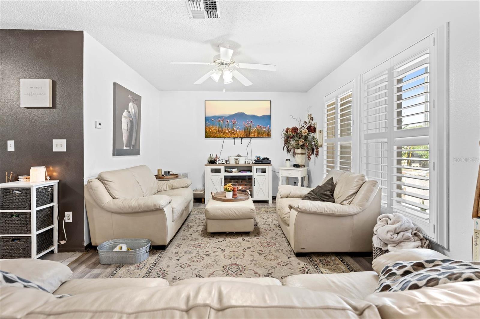 7458 GATES CIR, SPRING HILL, FL — photo 6