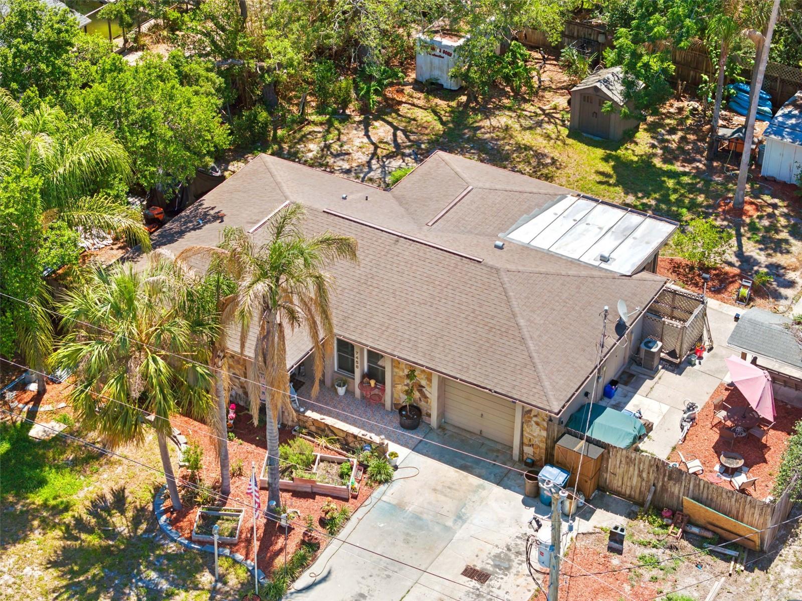 7458 GATES CIR, SPRING HILL, FL — photo 10