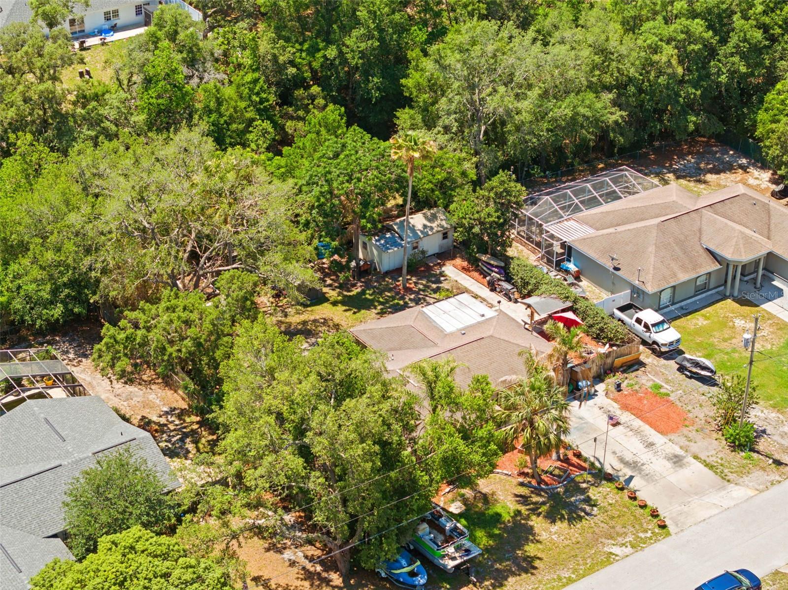 7458 GATES CIR, SPRING HILL, FL — photo 27