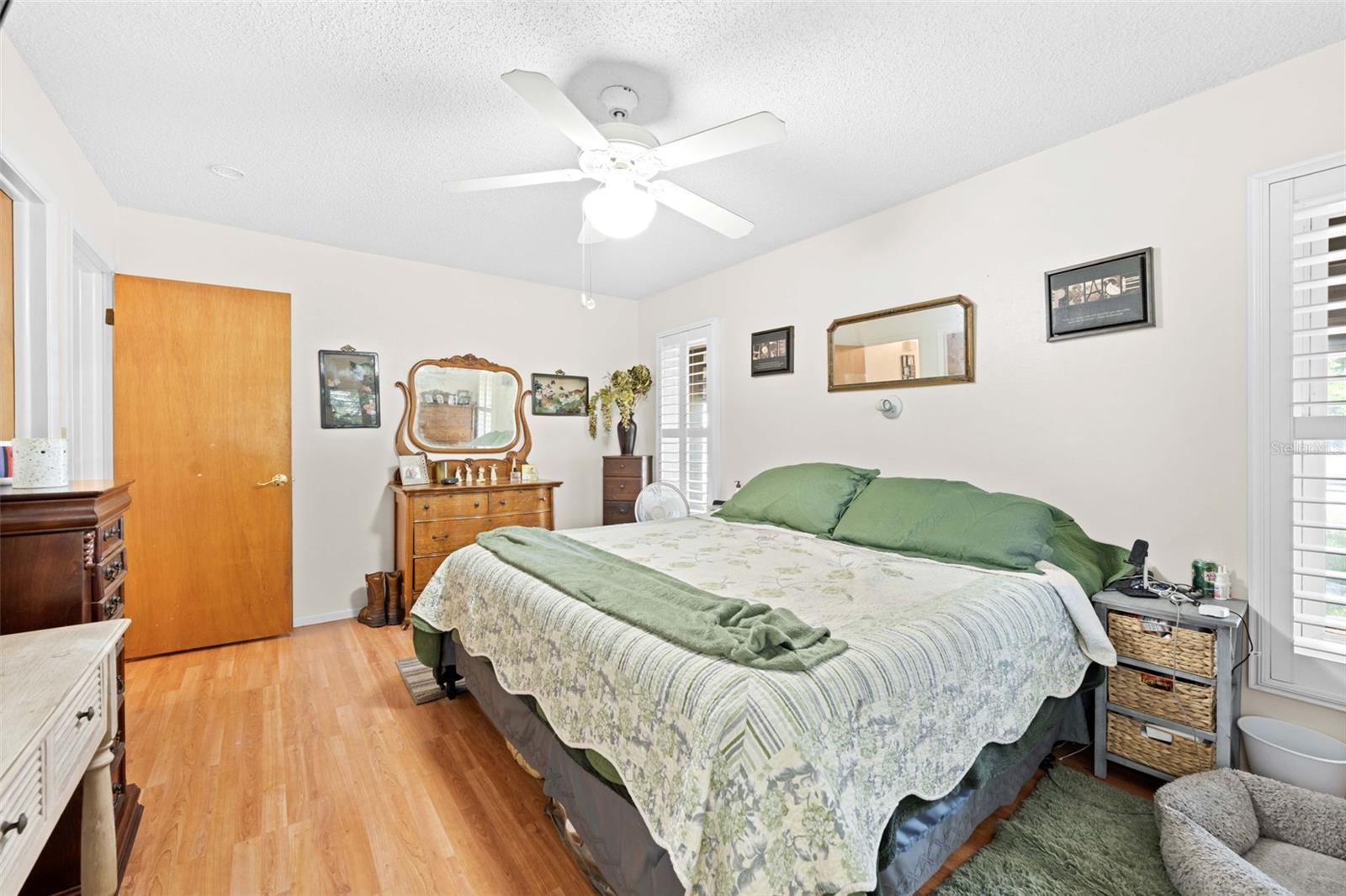 7458 GATES CIR, SPRING HILL, FL — photo 33