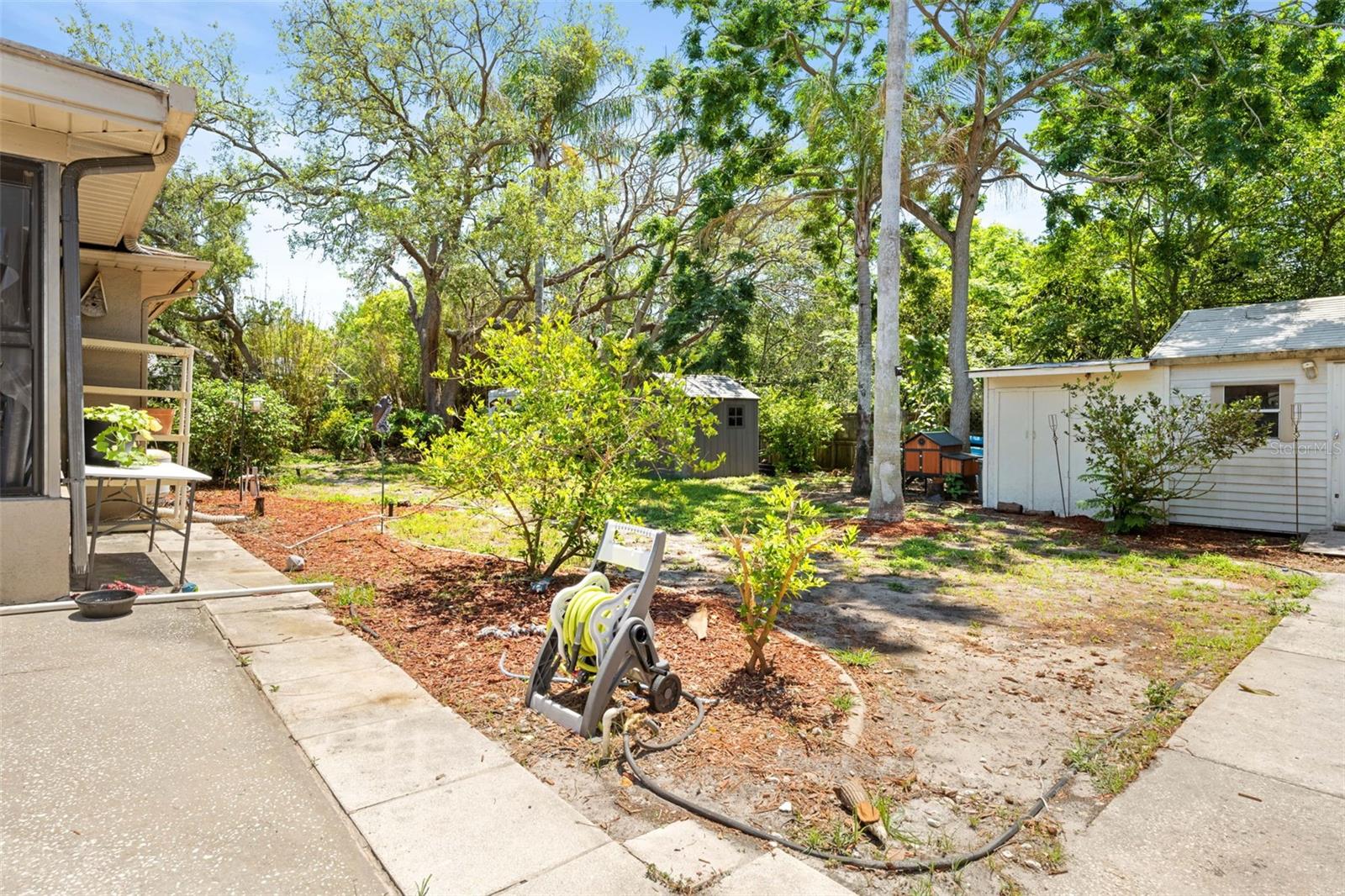 7458 GATES CIR, SPRING HILL, FL — photo 42