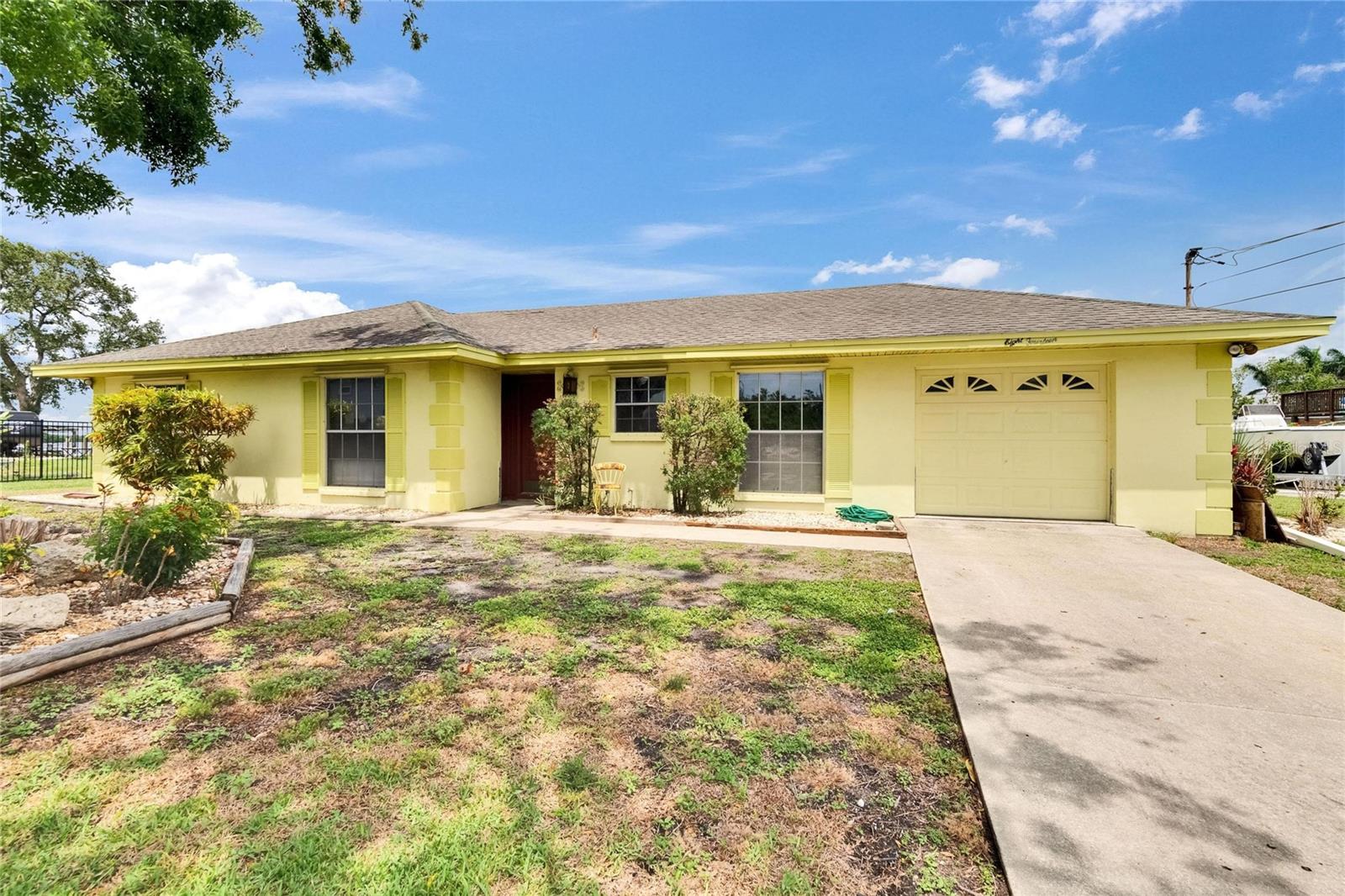 814 SEABREEZE DR, RUSKIN, FL — photo 3