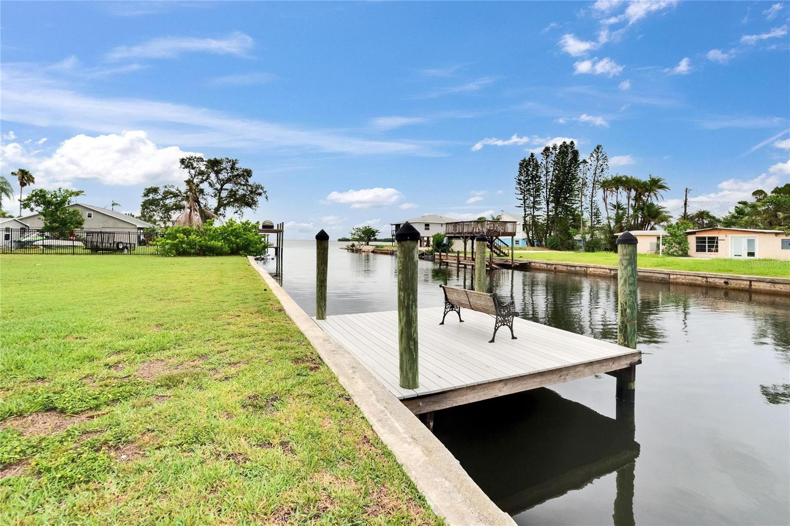 814 SEABREEZE DR, RUSKIN, FL — photo 37