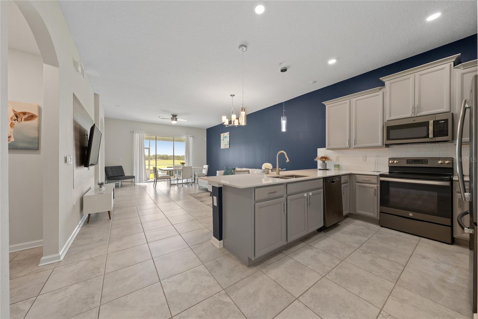 693 OCEAN COURSE AVE #1101, DAVENPORT, FL — photo 13