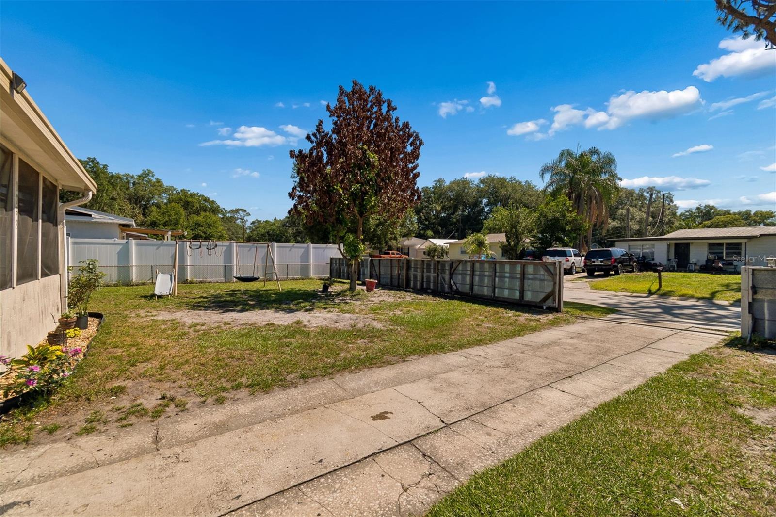 1038 CANAL DR W, LAKELAND, FL — photo 5
